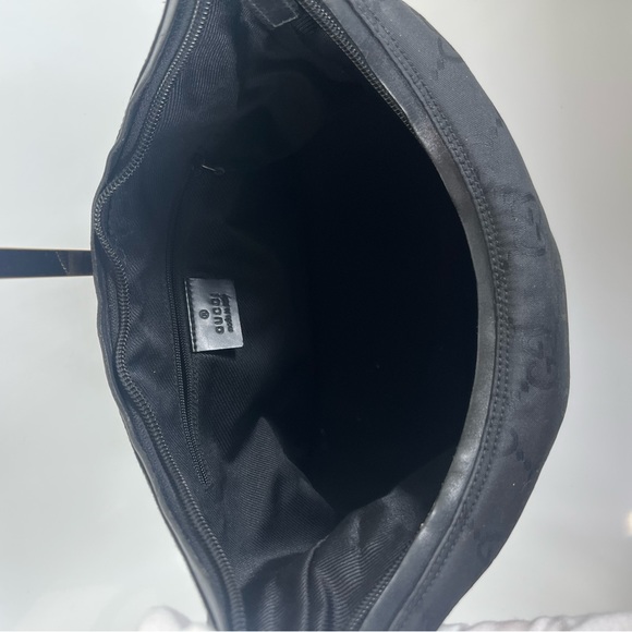 Authentic Gucci GG Monogram Black Purse - Great condition ๐ - Picture 13 of 14